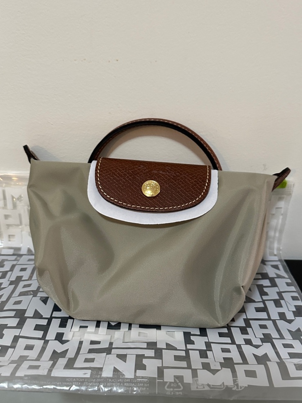Longchamp Le Pliage Pouch with handle (mini)